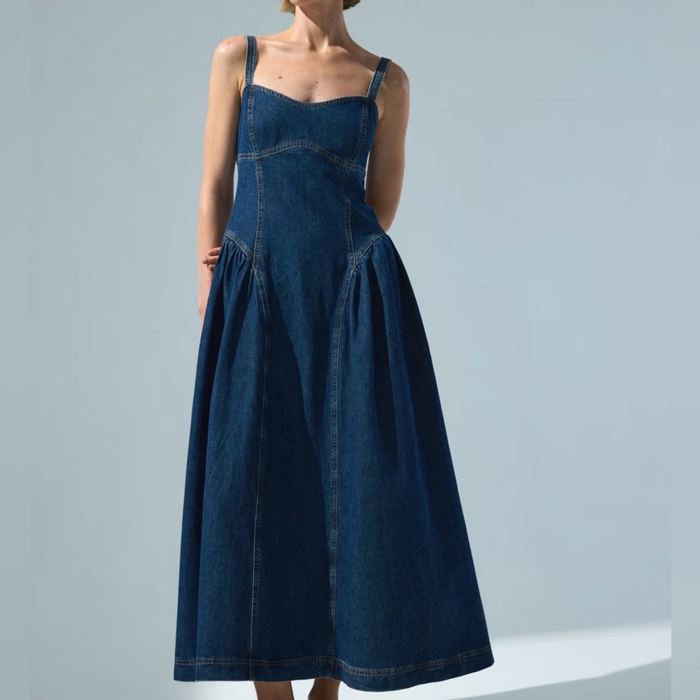 H&M flared skirt denim dress NO OFFERS